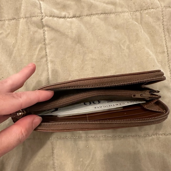 Burberry Wallet - Picture 3 of 4